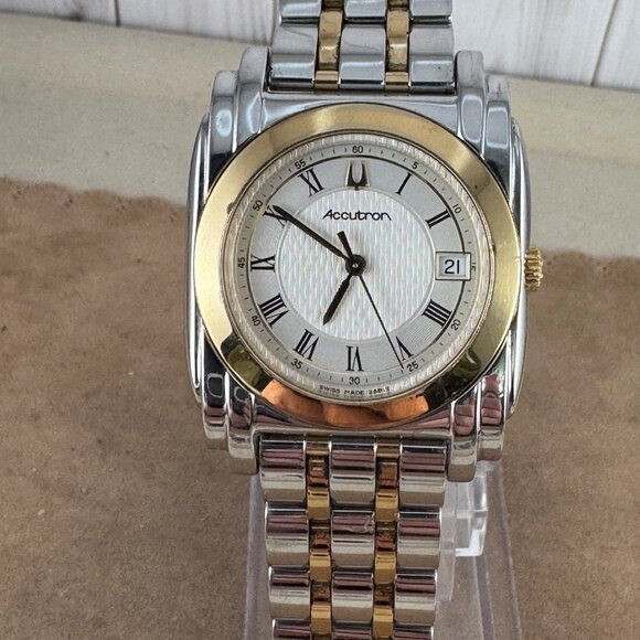 Vintage Sculptured Accutron Bulova T2 Man's Watch 2 Tone Gold & Stainless Steel - Picture 2 of 13